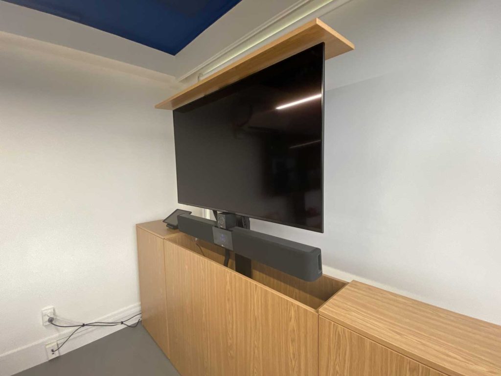 Rapallo | Video Conferencing Lift & Cabinet