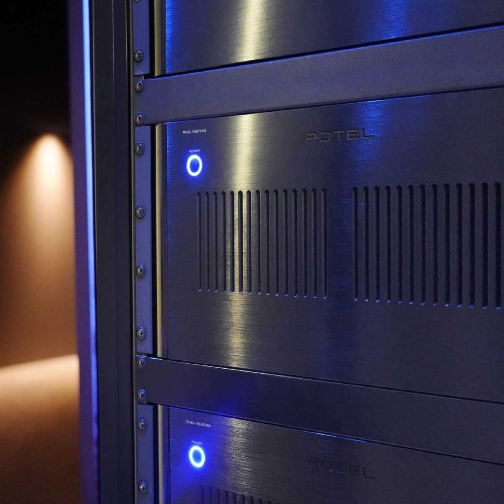 Rotel RMB-1587 MKII Multi-channel Power Amplifier - Rapallo