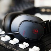 Austrian Audio Hi-X60 Professional Closed-Back Over-Ear Headphones - Rapallo