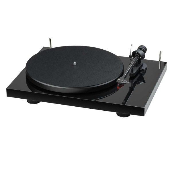 Pro-Ject Debut Carbon Classic Turntable with Ortofon 2M Red Cartridge - Rapallo