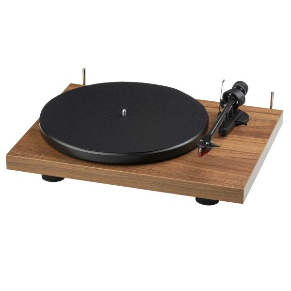 Pro-Ject Debut Carbon Classic Turntable with Ortofon 2M Red Cartridge - Rapallo