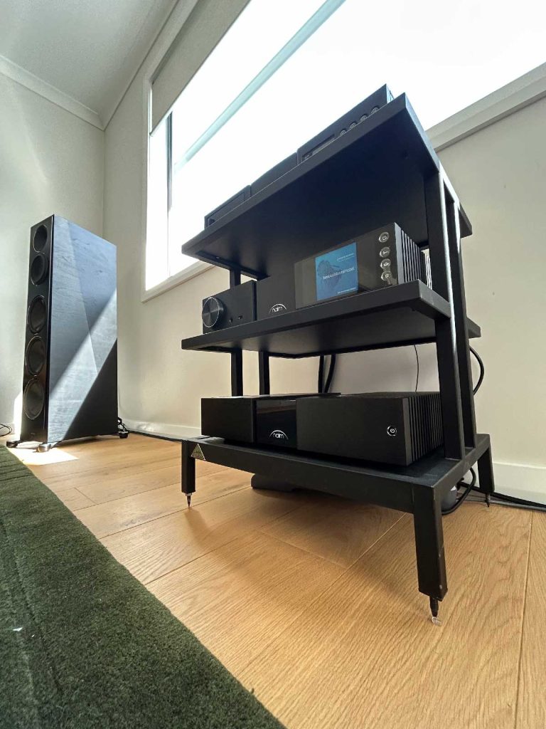 Naim + Paradigm HiFi Space - Projects @ Rapallo