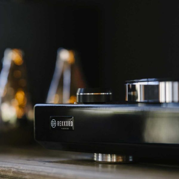 Rekkord M600 High End Manual Sub-Chassis Turntable - Rapallo