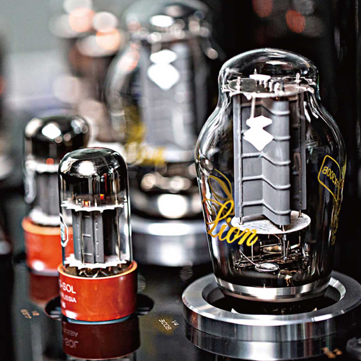 Cayin HA-300 MK2 Class A Tube Headphone Amplifier - Rapallo