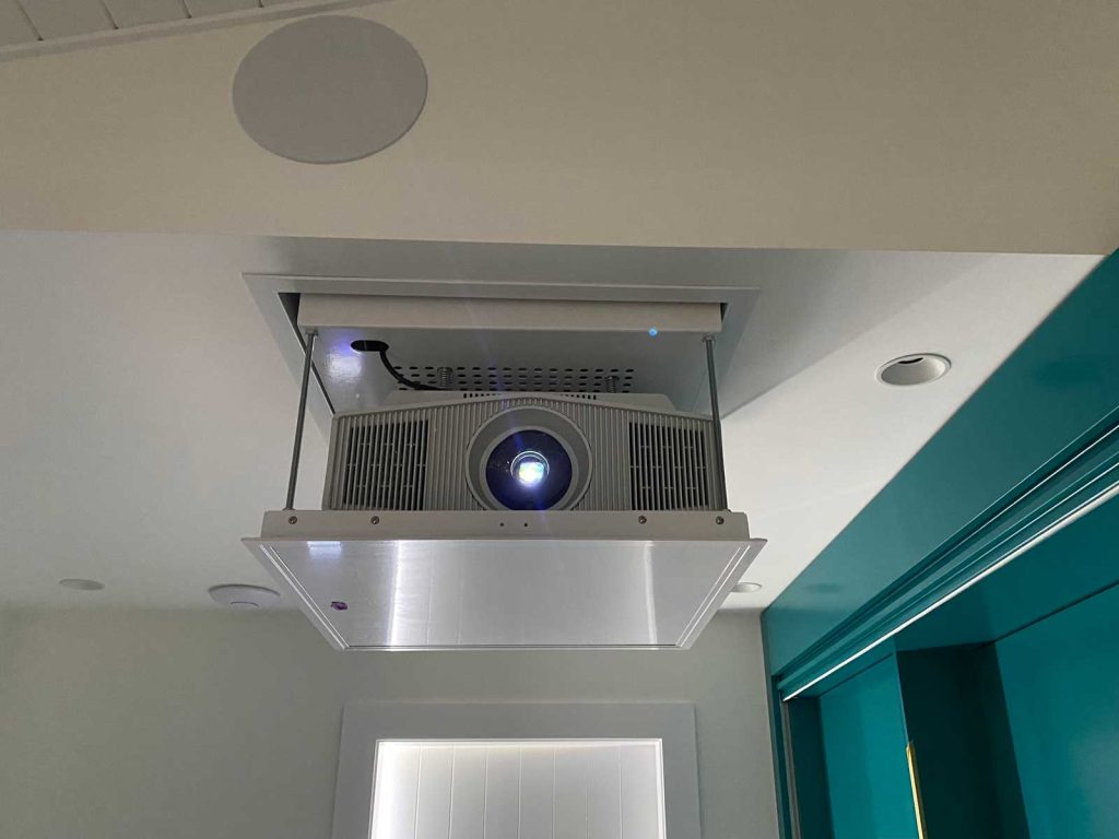 Private Cinema Retreat - Projector is ready for movie time.