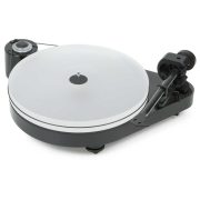 Pro-Ject RPM 5 Carbon Turntable - Rapallo