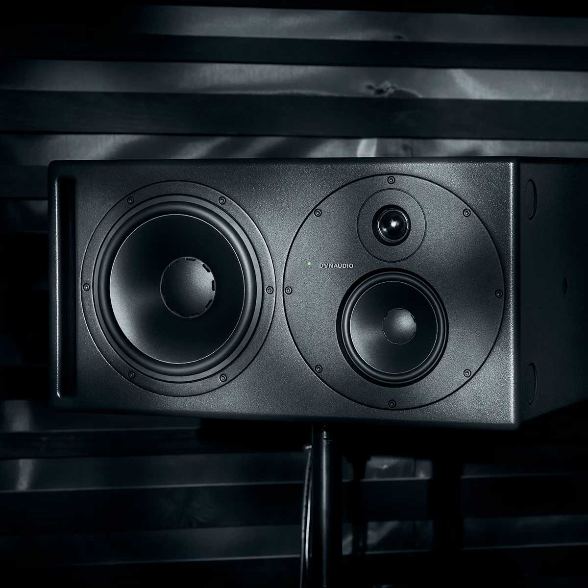 Dynaudio CORE 59 3-Way Monitor - Rapallo
