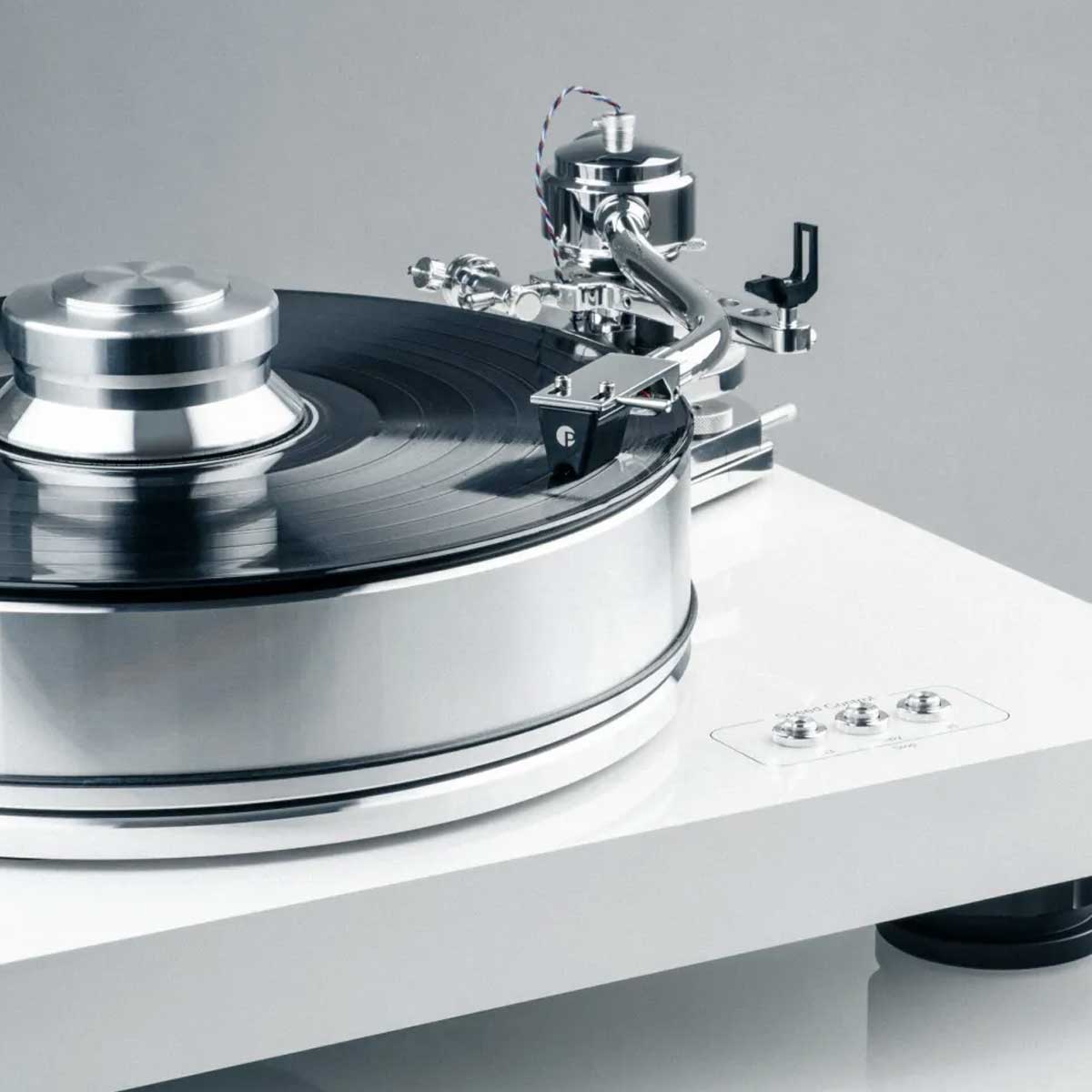 Pro-Ject Signature 10 Turntable - Rapallo